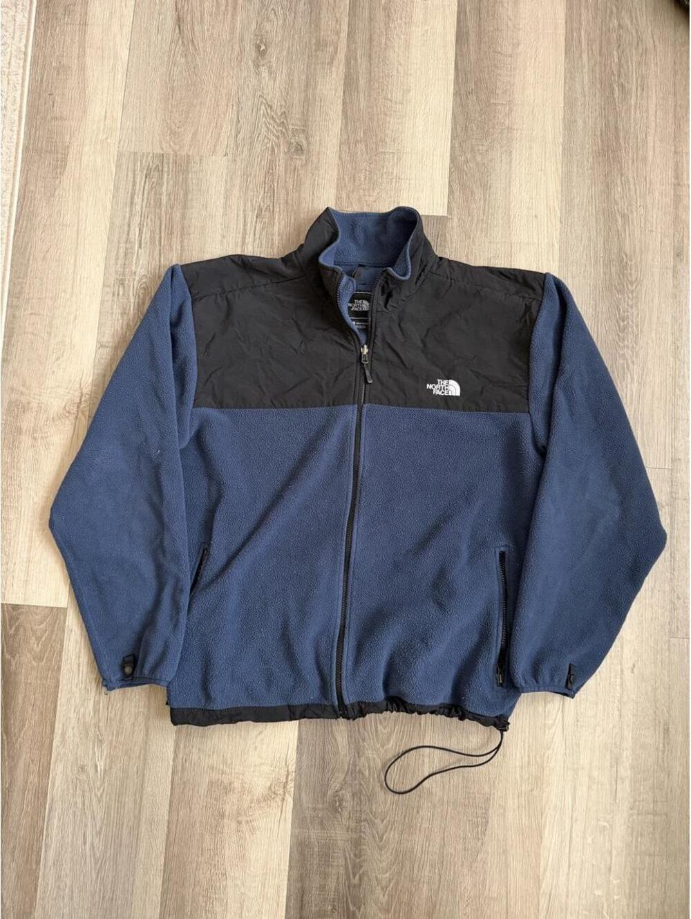 The North Face navy & black fleece jacket in XL #outdoor #hiking